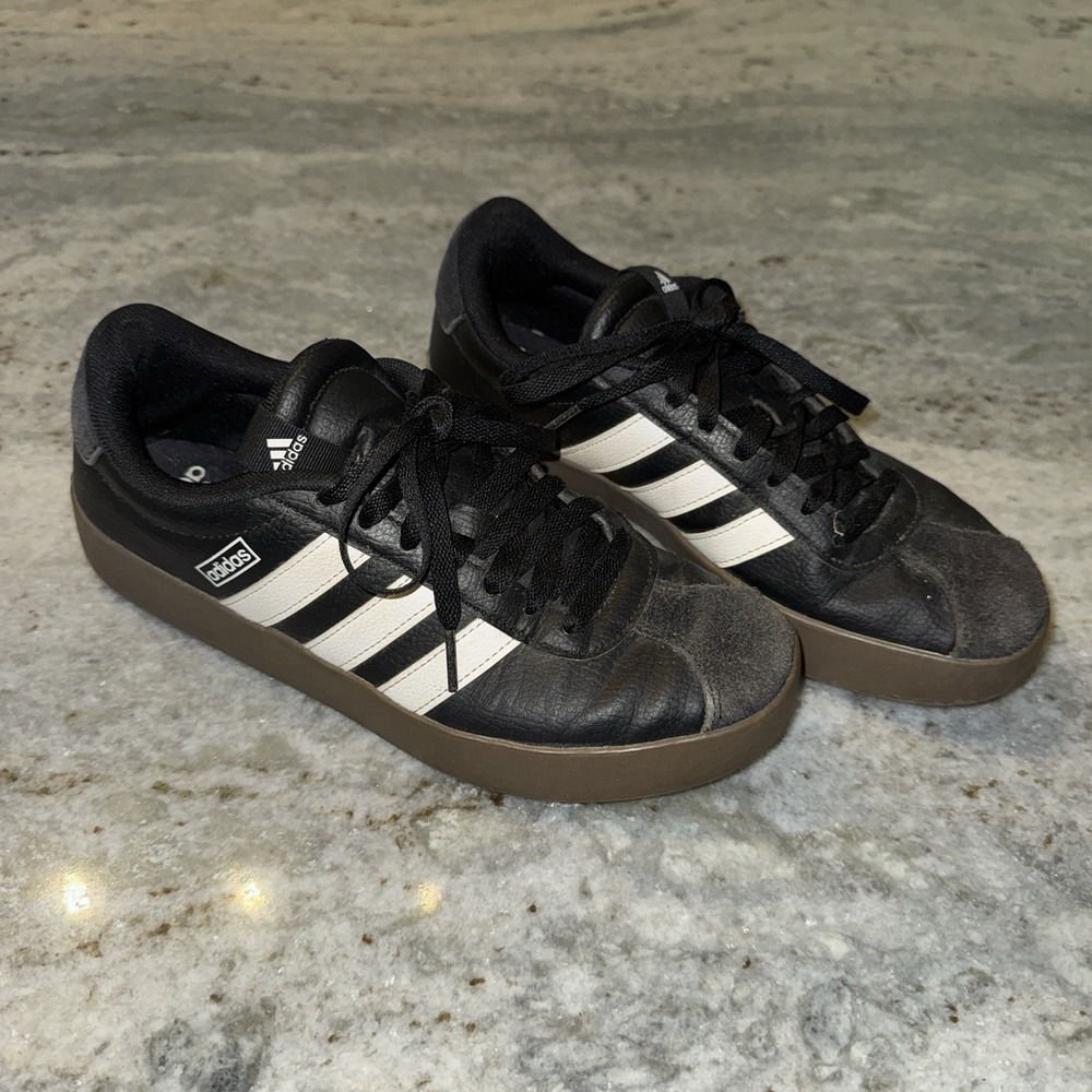 Adidas Court 3.0 Women's Size 8 White On Black Gum Shoes Sneakers Lace Up Low